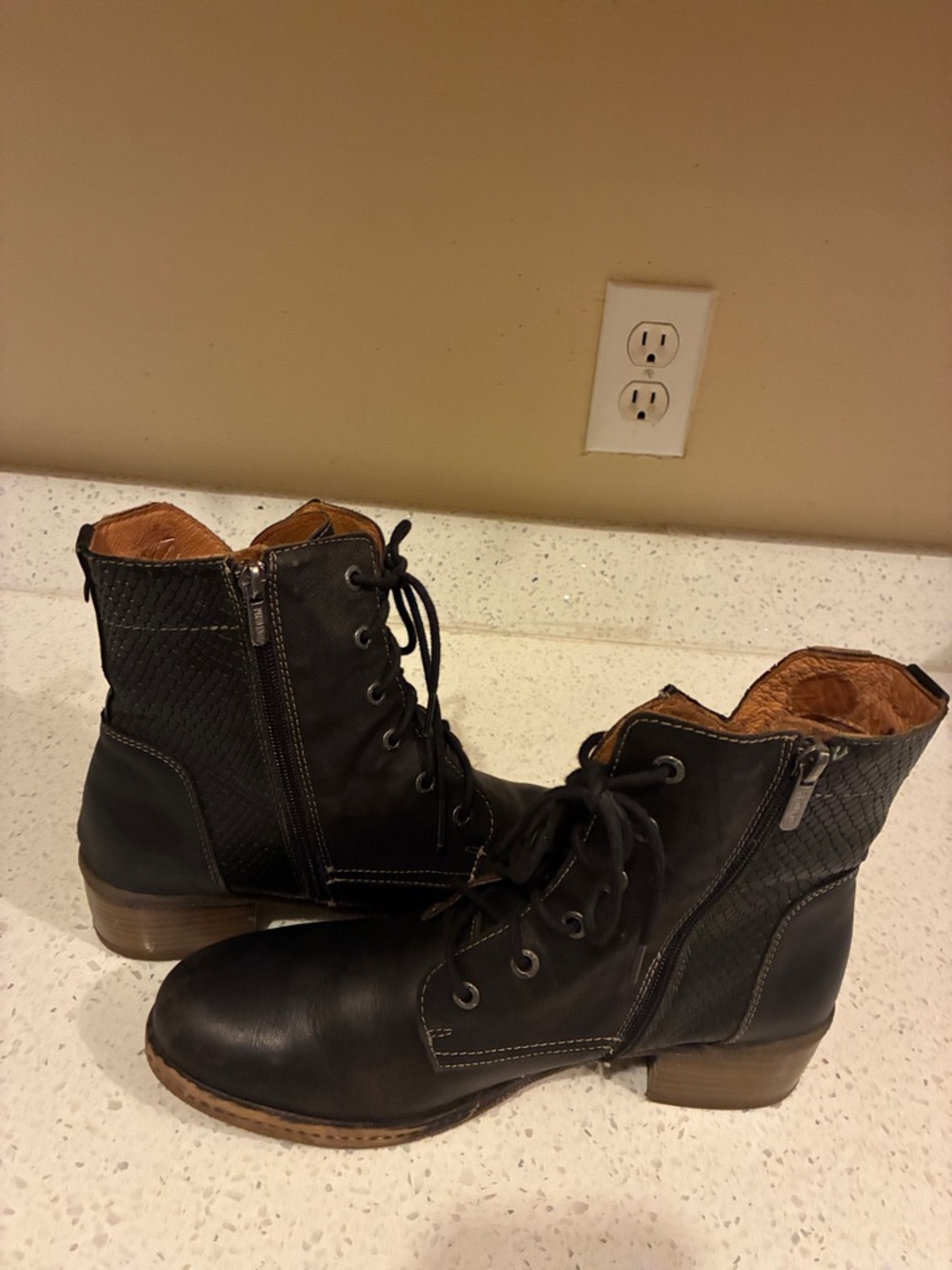 PIKOLINOS  BOTAS - Picture 8 of 8